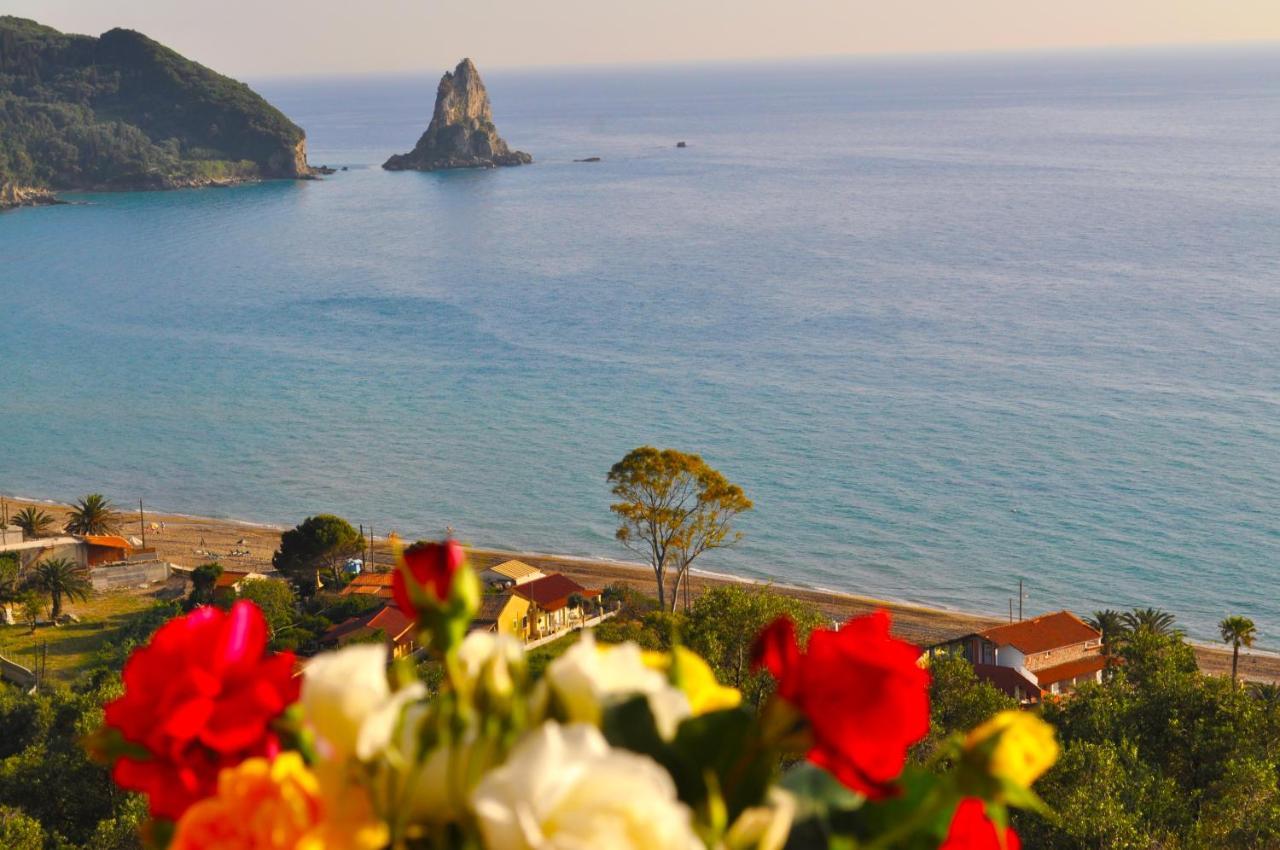 Holiday Apartments Maria With Pool - Agios Gordios Beach Экстерьер фото